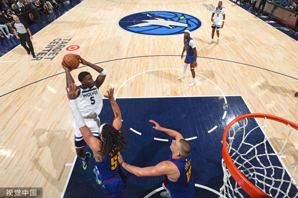 都得到了球 都得到了球